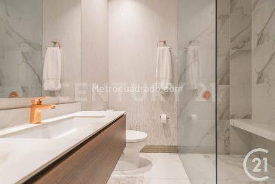 Apartamento de 3 alcobas en venta en El Poblado, Medellín, 483 m² · foto 19 de 20