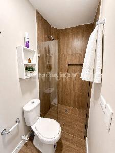 Casa de 5 alcobas en venta en Laureles, Medellín, 147 m² · foto 11 de 20