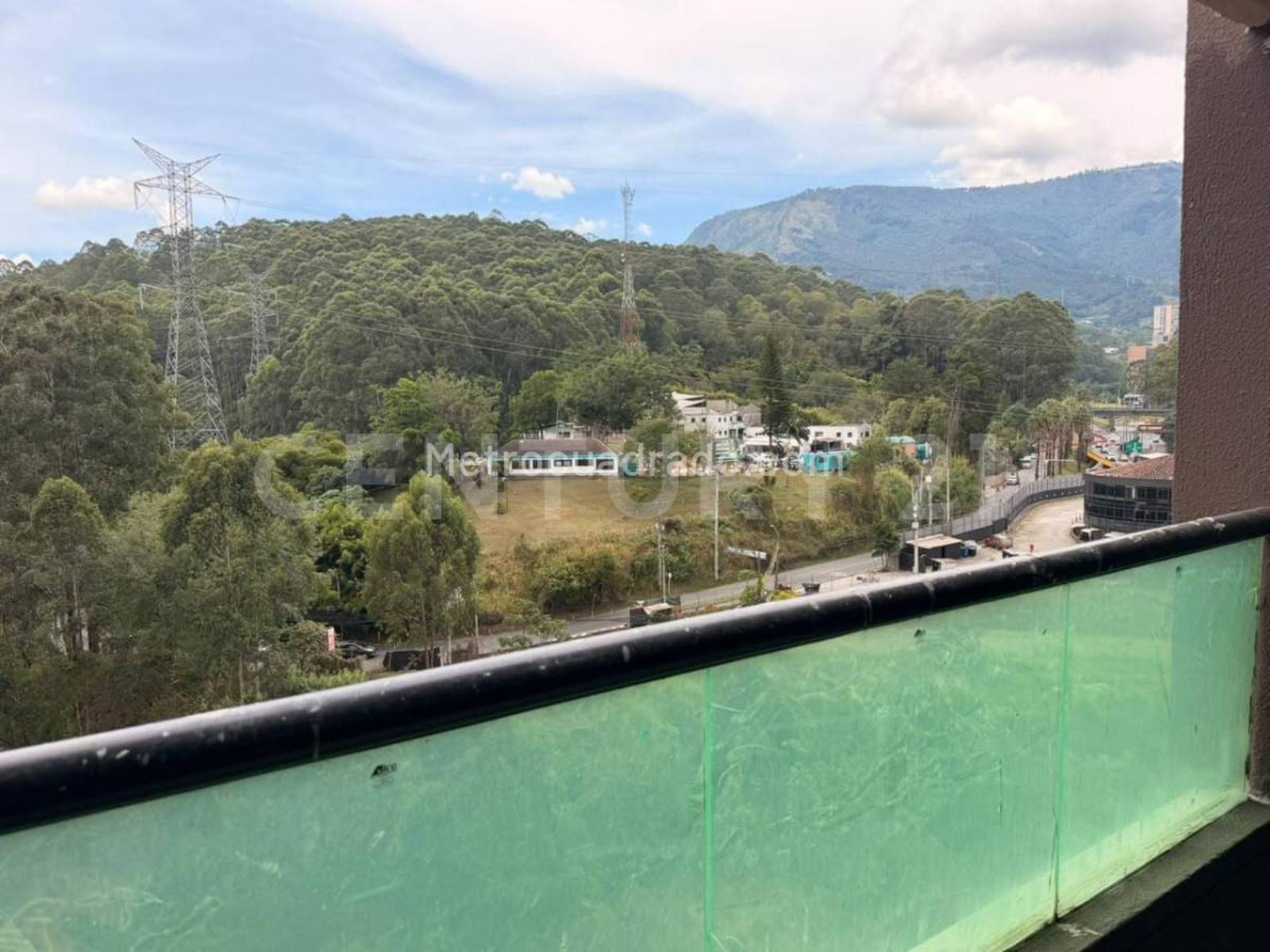 Apartamento de 2 habitaciones en venta en El Poblado, Medellín — imagen 1 de 20