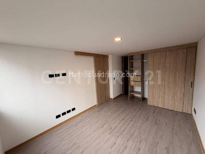 Apartamento en venta en El Poblado, Medellín · foto 5 de 20