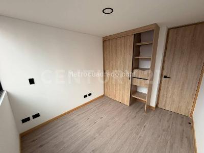 Apartamento en venta en El Poblado, Medellín · foto 6 de 20