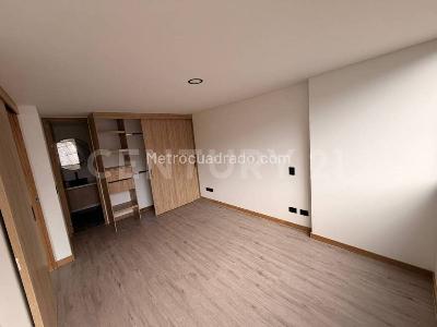 Apartamento en venta en El Poblado, Medellín · foto 9 de 20