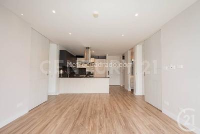 Apartamento en venta en El Poblado, Medellín · foto 4 de 17