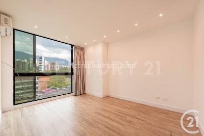 Apartamento en venta en El Poblado, Medellín · foto 5 de 17