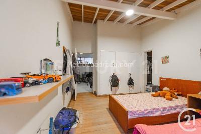 Casa de 4 alcobas en venta en El Poblado, Medellín, 632 m² · foto 7 de 17