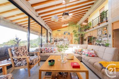 Casa de 4 alcobas en venta en Envigado, Envigado, 1821 m² · foto 2 de 20