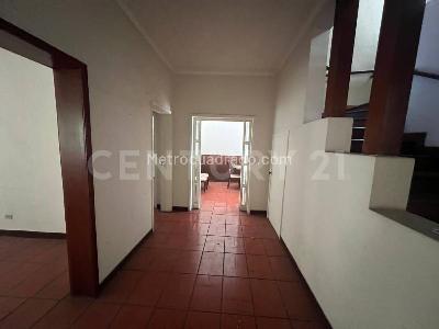 Casa de 5 alcobas en venta en Laureles, Medellín, 398 m² · foto 14 de 17