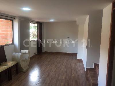 Apartamento de 2 alcobas en arriendo en Envigado, Envigado, 87 m² · foto 5 de 14