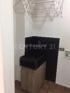 Apartamento de 2 alcobas en arriendo en Envigado, Envigado, 87 m² · foto 6 de 14