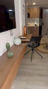 Apartamento en venta en Laureles, Medellín · foto 4 de 15