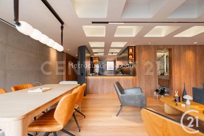Apartamento de 2 alcobas en venta en El Poblado, Medellín, 115 m² · foto 4 de 20
