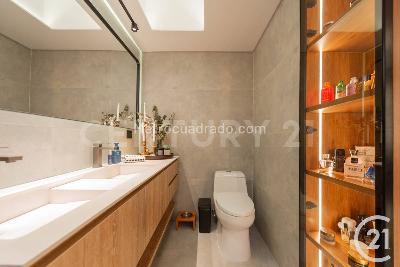 Apartamento de 2 alcobas en venta en El Poblado, Medellín, 115 m² · foto 16 de 20