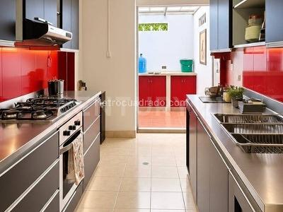 Apartamento de 3 alcobas en venta en El Poblado, Medellín, 152 m² · foto 4 de 11