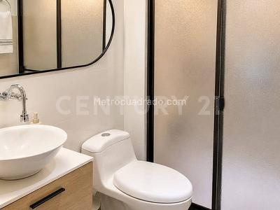 Apartamento de 3 alcobas en venta en El Poblado, Medellín, 152 m² · foto 9 de 11