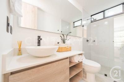Apartamento de 1 alcoba en venta en Loma Del Escobero, Envigado, 50 m² · foto 13 de 16