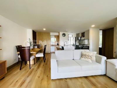 Apartamento de 2 alcobas en venta en Envigado, Envigado, 82 m² · foto 11 de 20