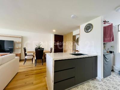 Apartamento de 2 alcobas en venta en Envigado, Envigado, 82 m² · foto 3 de 20