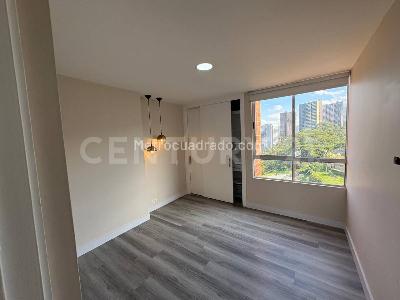 Apartamento de 2 alcobas en venta en Medellin, Medellín, 74 m² · foto 13 de 20