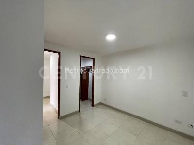 Apartamento de 3 alcobas en venta en Los Alpes, Medellín, 70 m² · foto 17 de 19