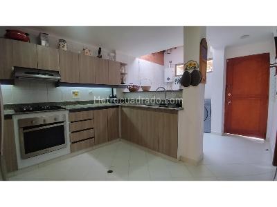 Casa de 4 alcobas en venta en Los Balsos, Medellín, 228 m² · foto 6 de 13