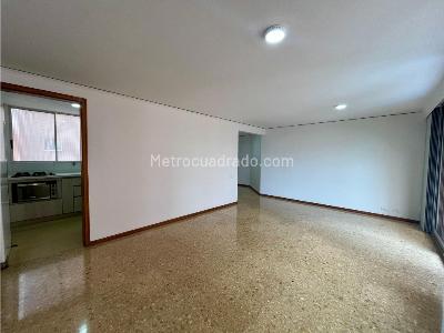 Apartamento en venta en Milla De Oro, Medellín · foto 3 de 10