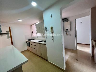 Apartamento en venta en Milla De Oro, Medellín · foto 6 de 10
