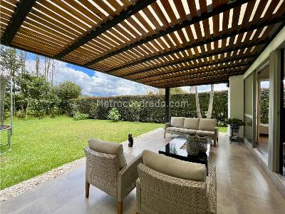 Casa de 3 alcobas en venta en Alto De Las Palmas, Envigado, 266 m² · foto 5 de 13