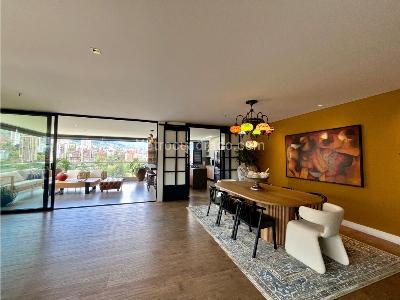 Apartamento en venta en Los Balsos, Medellín · foto 4 de 17