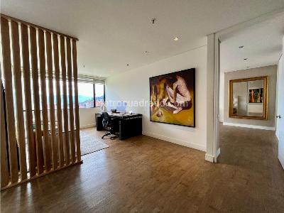 Apartamento en venta en Los Balsos, Medellín · foto 11 de 17