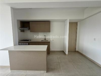 Apartamento de 3 alcobas en venta en Envigado, Medellín, 80 m² · foto 4 de 10