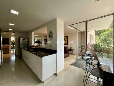 Apartamento en venta en El Tesoro, Medellín · foto 5 de 12