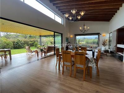 Casa de 3 alcobas en venta en Llanogrande, Rionegro, 408 m² · foto 3 de 14