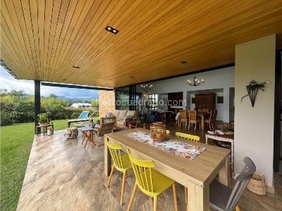Casa de 3 alcobas en venta en Llanogrande, Rionegro, 408 m² · foto 9 de 14