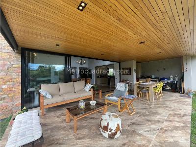 Casa de 3 alcobas en venta en Llanogrande, Rionegro, 408 m² · foto 10 de 14