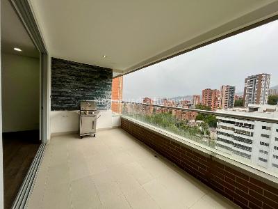 Apartamento de 2 alcobas en venta en Los Balsos, Medellín, 121 m² · foto 5 de 20