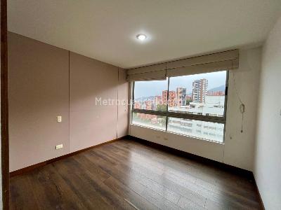 Apartamento de 2 alcobas en venta en Los Balsos, Medellín, 121 m² · foto 10 de 20