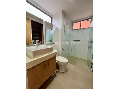 Apartamento de 2 alcobas en venta en Los Balsos, Medellín, 121 m² · foto 11 de 20