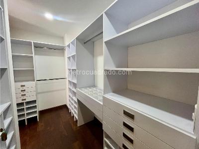 Apartamento de 2 alcobas en venta en Vizcaya, Medellín, 167 m² · foto 14 de 15
