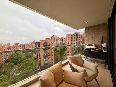 Apartamento de 2 alcobas en venta en Transversal Inferior, Medellín, 103 m² · foto 6 de 9