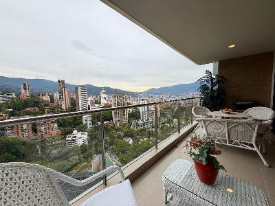 Apartamento de 3 alcobas en venta en Transversal Inferior, Medellín, 143 m² · foto 4 de 12