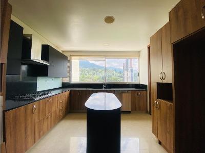 Apartamento en venta en El Tesoro, Medellín · foto 5 de 7