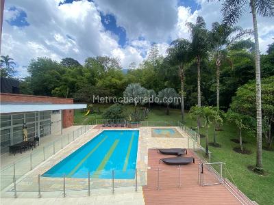 Apartamento en venta en El Tesoro, Medellín · foto 7 de 7
