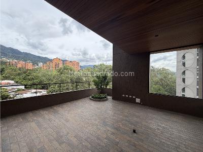 Apartamento de 2 alcobas en venta en El Diamante, Medellín, 239 m² · foto 6 de 13
