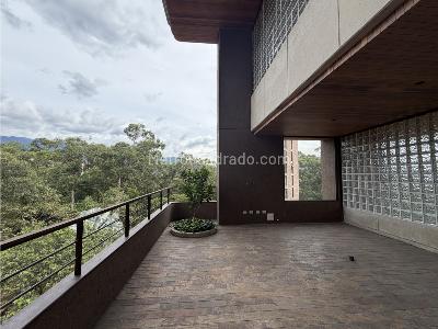 Apartamento de 2 alcobas en venta en El Diamante, Medellín, 239 m² · foto 9 de 13