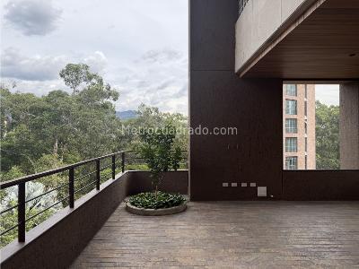 Apartamento de 2 alcobas en venta en El Diamante, Medellín, 239 m² · foto 11 de 13