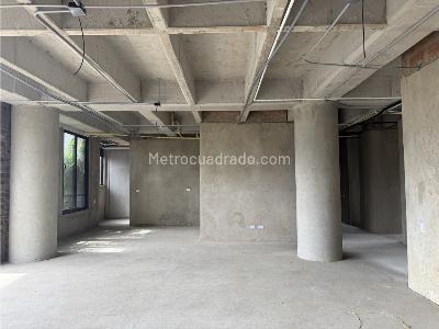 Apartamento de 2 alcobas en venta en El Diamante, Medellín, 239 m² · foto 12 de 13