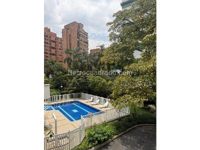 Apartamento de 3 alcobas en venta en Clinica Medellin, Medellín, 195 m² · foto 13 de 13