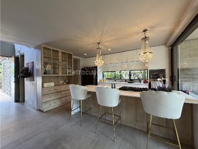 Casa de 3 alcobas en venta en Llanogrande, Rionegro, 215 m² · foto 7 de 19