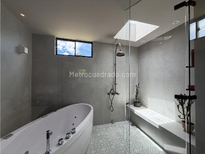 Casa de 3 alcobas en venta en Llanogrande, Rionegro, 215 m² · foto 15 de 19