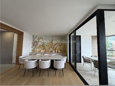 Apartamento de 3 alcobas en venta en La Calera, Medellín, 234 m² · foto 4 de 19